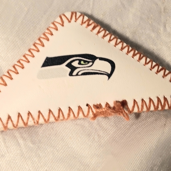 Seattle Seahawks FIKI Flik it and Kick it game - Picture 3 of 6